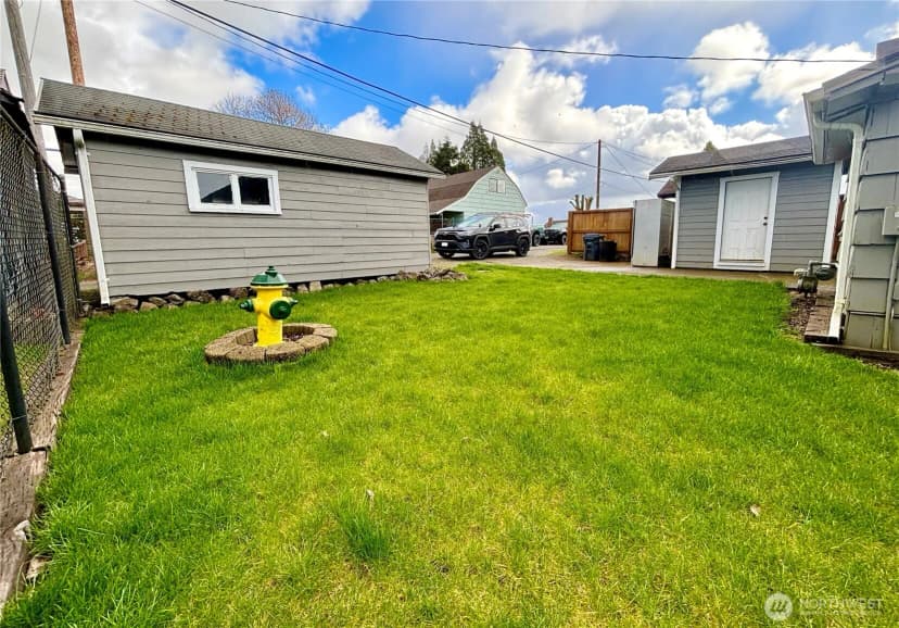Property photo for 122 S Third Street, Montesano photo 29