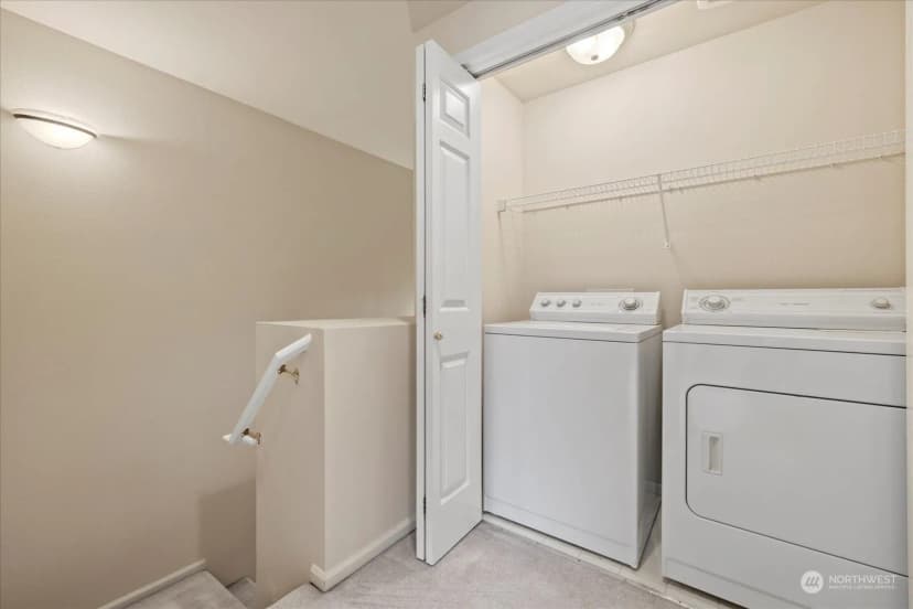 Property photo for 8906 123rd Lane Ne, Kirkland photo 12