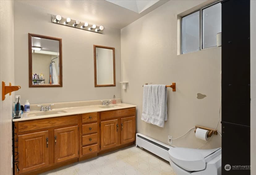 Property photo for 107 219th Place Se, Bothell photo 27