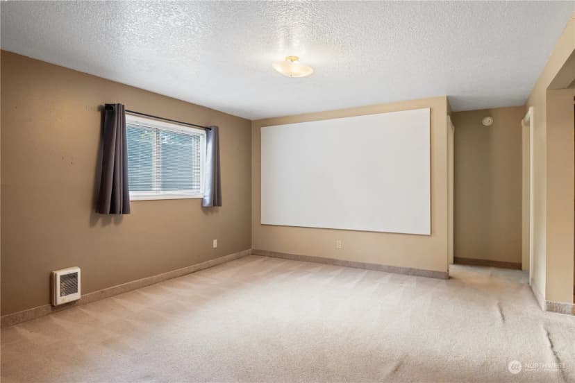 Property photo for 190 Inglewood Drive, Longview photo 19