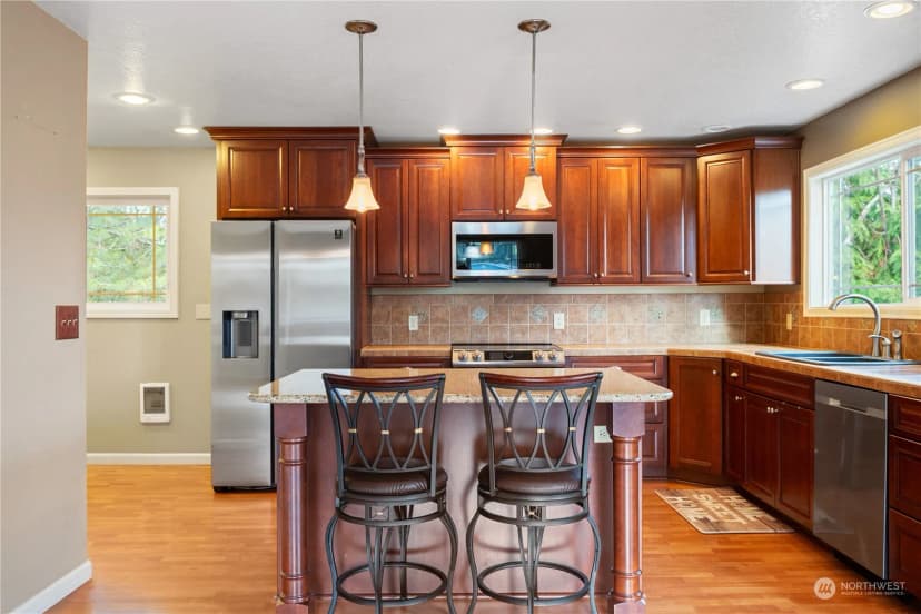 Property photo for 190 Inglewood Drive, Longview photo 8