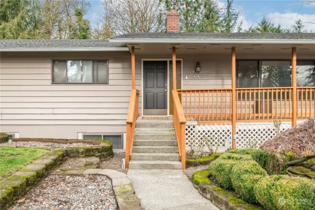 Property photo for 190 Inglewood Drive, Longview photo 3