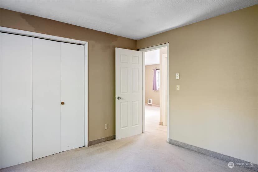 Property photo for 190 Inglewood Drive, Longview photo 25
