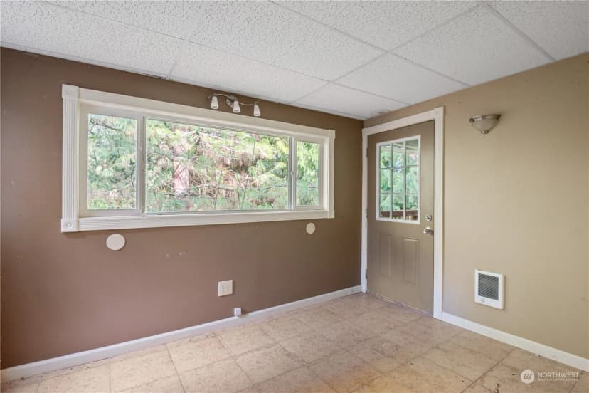 Property photo for 190 Inglewood Drive, Longview photo 29