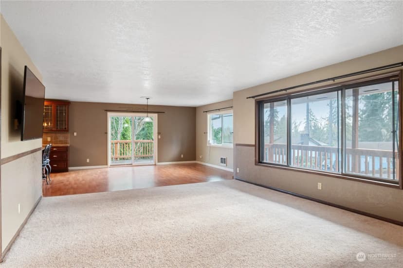 Property photo for 190 Inglewood Drive, Longview photo 6