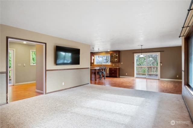 Property photo for 190 Inglewood Drive, Longview photo 4