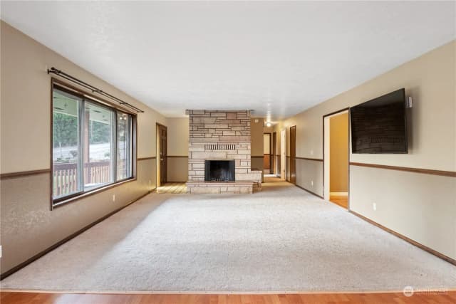 Property photo for 190 Inglewood Drive, Longview photo 5