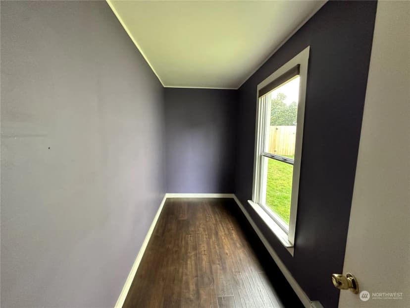 Property photo for 834 E 4th Street, Port Angeles photo 12