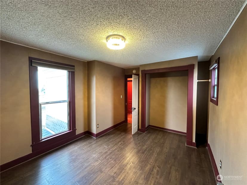 Property photo for 834 E 4th Street, Port Angeles photo 26