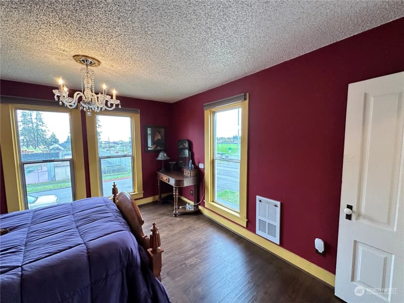 Property photo for 834 E 4th Street, Port Angeles photo 21