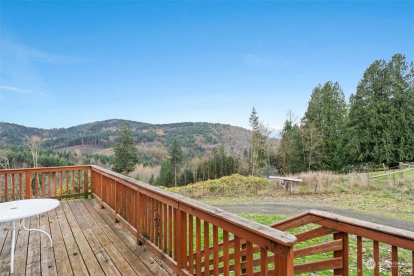 Property photo for 103 Lady Blue Lane, Kalama photo 30