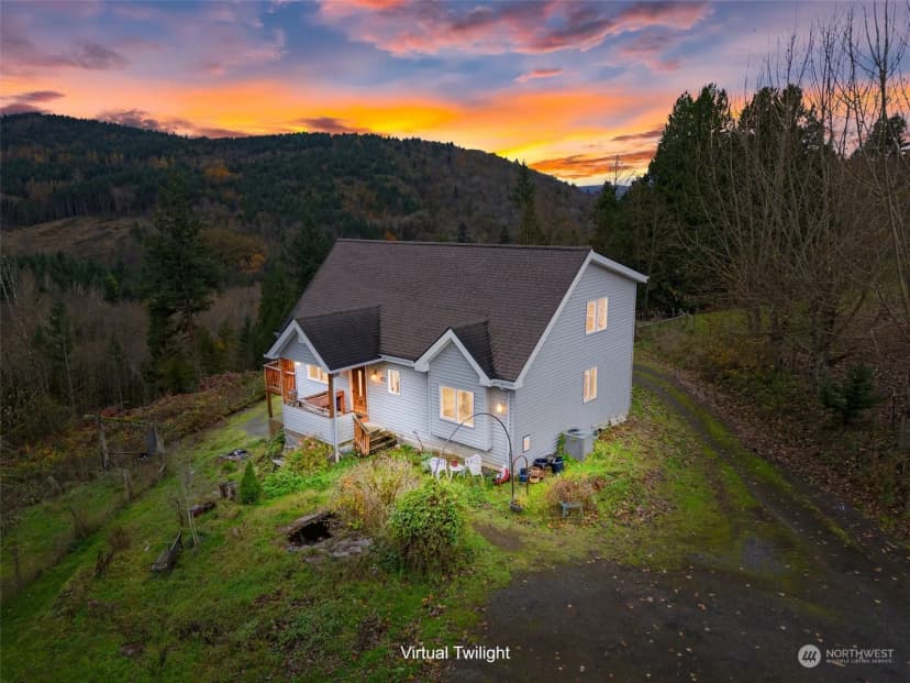 Property photo for 103 Lady Blue Lane, Kalama photo 3
