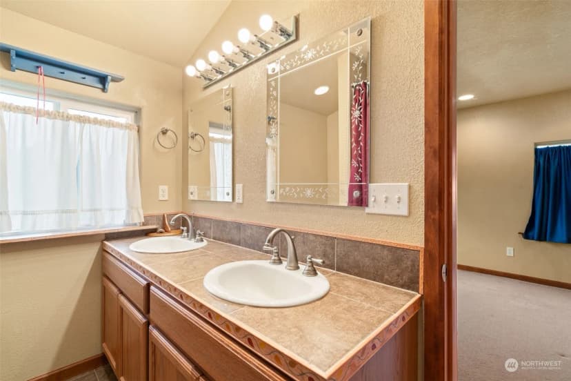 Property photo for 103 Lady Blue Lane, Kalama photo 26