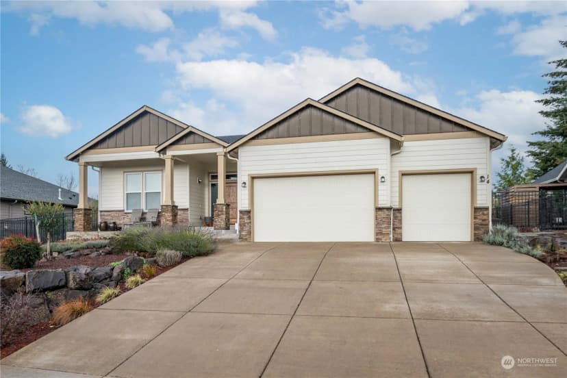 Property photo for 14 Gibbs Lane, Longview photo 2