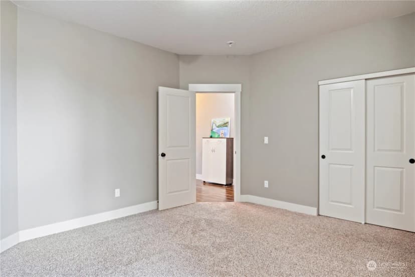 Property photo for 14 Gibbs Lane, Longview photo 22