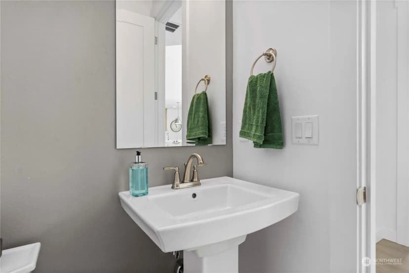 Property photo for 7531 31st Street W, University Place photo 21