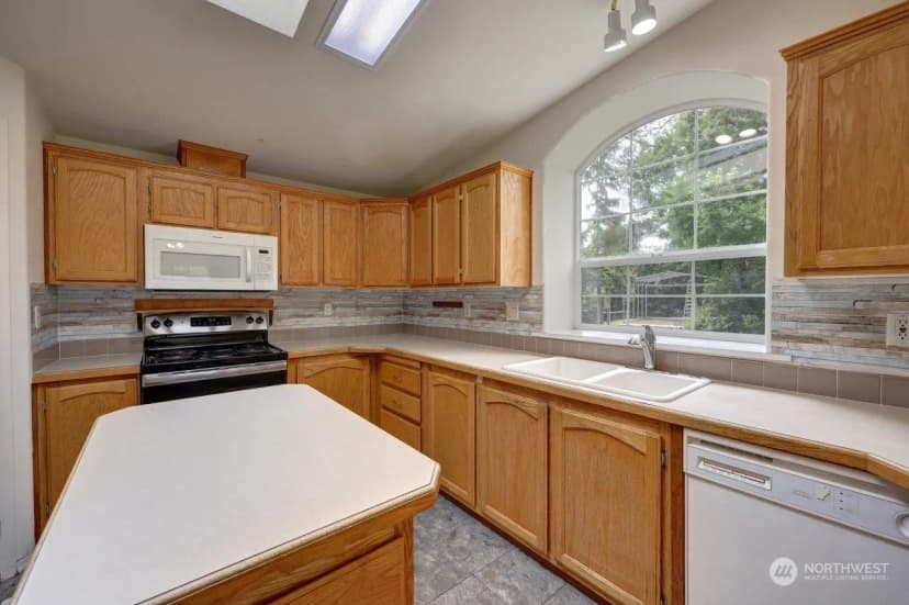 Property photo for 20410 Crane Place, Ocean Park photo 13