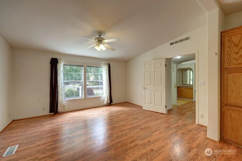 Property photo for 20410 Crane Place, Ocean Park photo 17