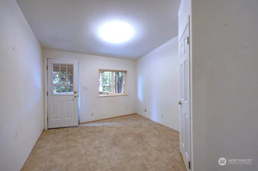 Property photo for 20410 Crane Place, Ocean Park photo 26