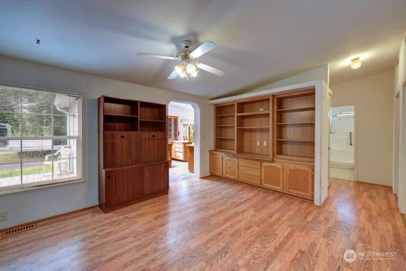 Property photo for 20410 Crane Place, Ocean Park photo 10