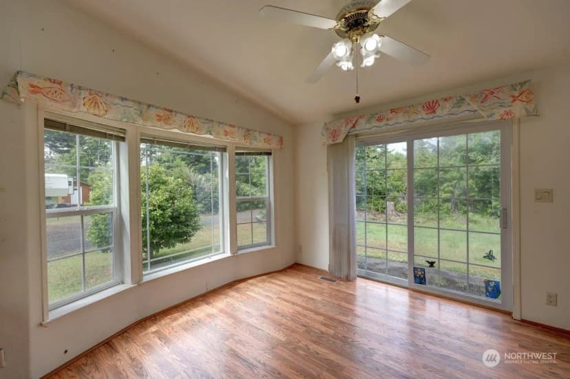 Property photo for 20410 Crane Place, Ocean Park photo 15
