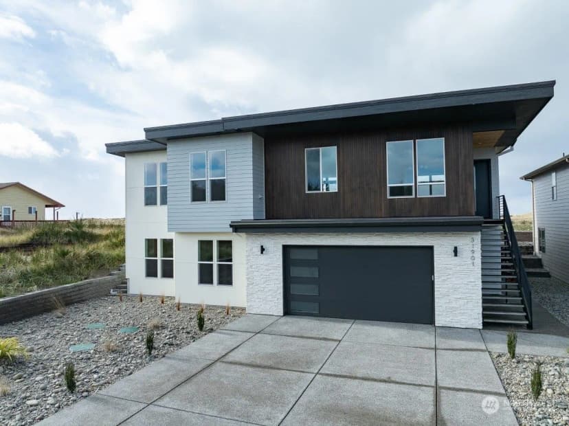 Property photo for 31901 G Street, Ocean Park