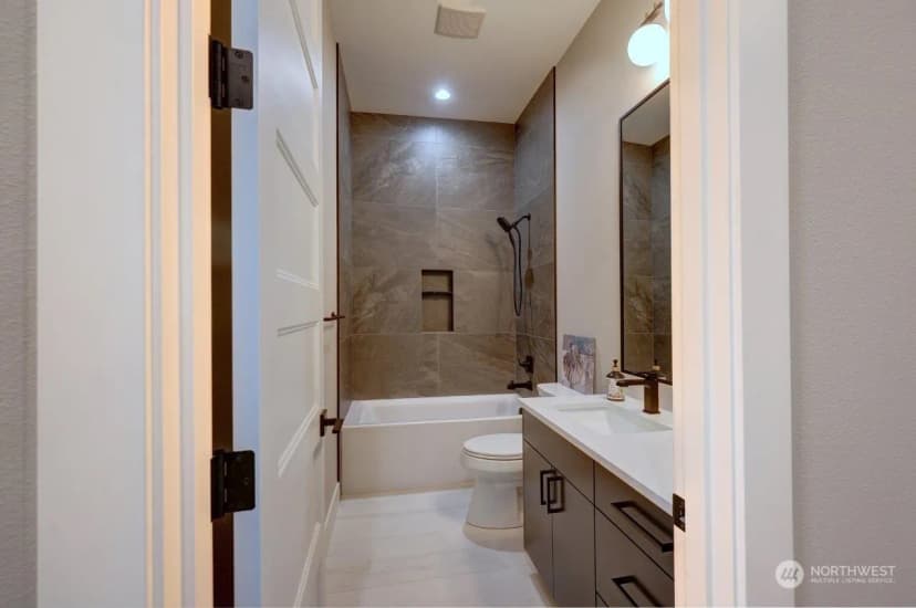 Property photo for 31901 G Street, Ocean Park photo 27