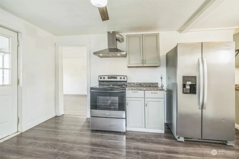 Property photo for 38 Viewdale Street, Wenatchee photo 11