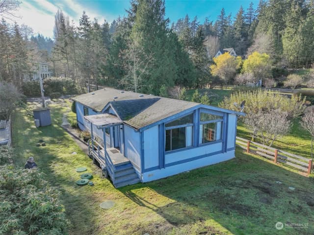 Property photo for 8552 Ne Gordon Drive, Bainbridge Island