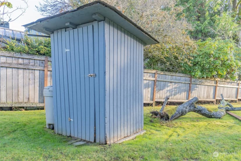 Property photo for 8552 Ne Gordon Drive, Bainbridge Island photo 25