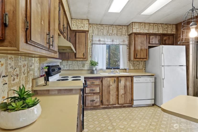 Property photo for 8552 Ne Gordon Drive, Bainbridge Island photo 10