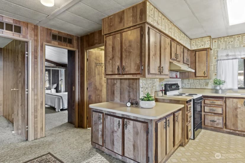 Property photo for 8552 Ne Gordon Drive, Bainbridge Island photo 9