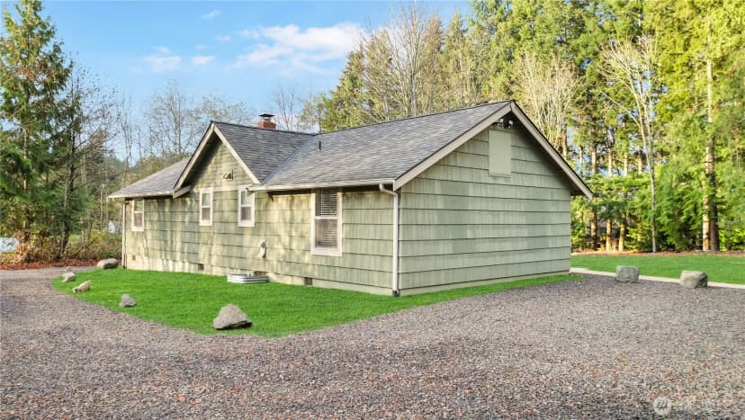 Property photo for 8640 State Hwy 303 Ne, Bremerton photo 7