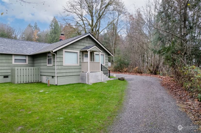 Property photo for 8640 State Hwy 303 Ne, Bremerton photo 37
