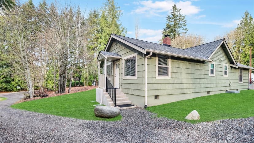 Property photo for 8640 State Hwy 303 Ne, Bremerton photo 6