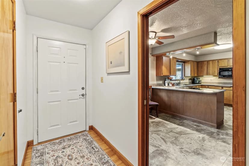 Property photo for 309 E State Route 4, Cathlamet photo 10
