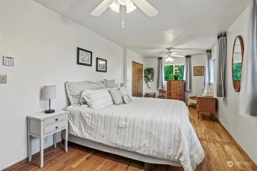Property photo for 309 E State Route 4, Cathlamet photo 23