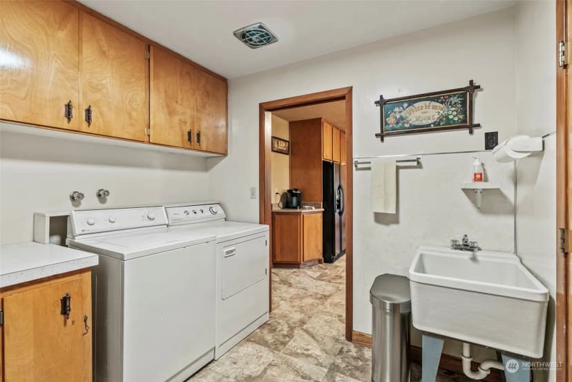 Property photo for 309 E State Route 4, Cathlamet photo 19