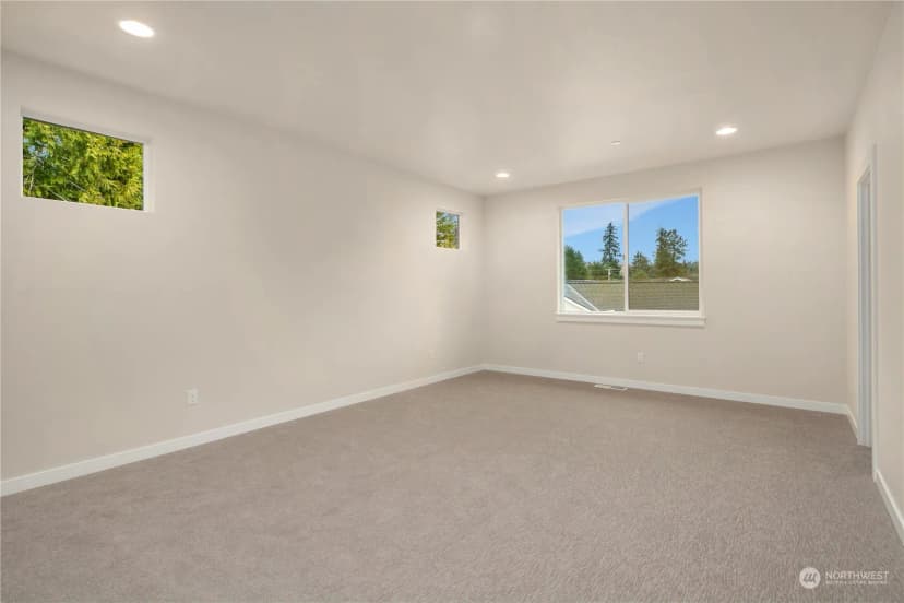 Property photo for 18721 80th Avenue Ne #2, Kenmore photo 12
