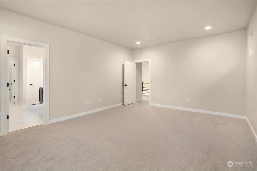 Property photo for 18725 80th Avenue Ne #3, Kenmore photo 11