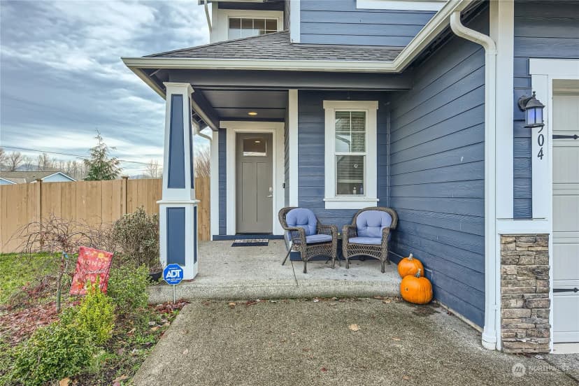 Property photo for 504 Cope Street Sw, Orting photo 3