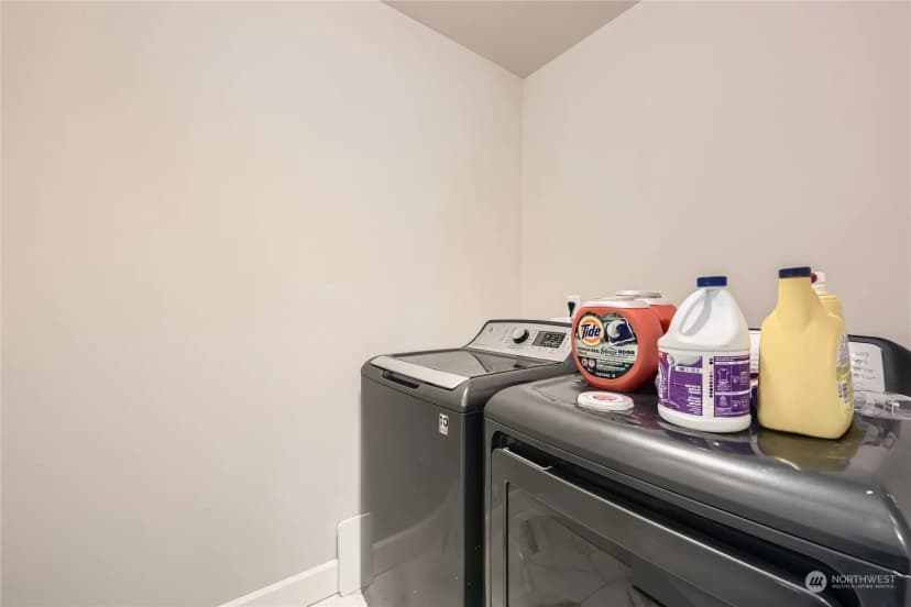 Property photo for 504 Cope Street Sw, Orting photo 21