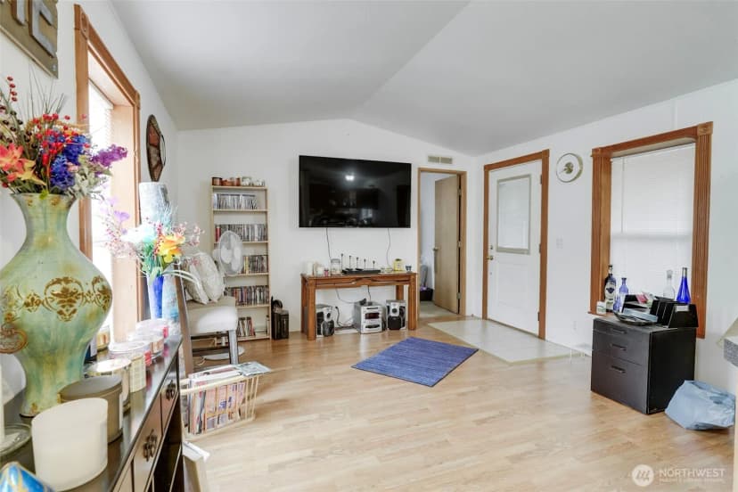 Property photo for 24502 V Lane, Ocean Park photo 15