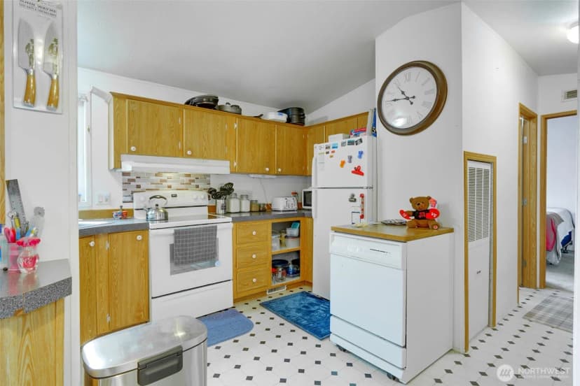 Property photo for 24502 V Lane, Ocean Park photo 17