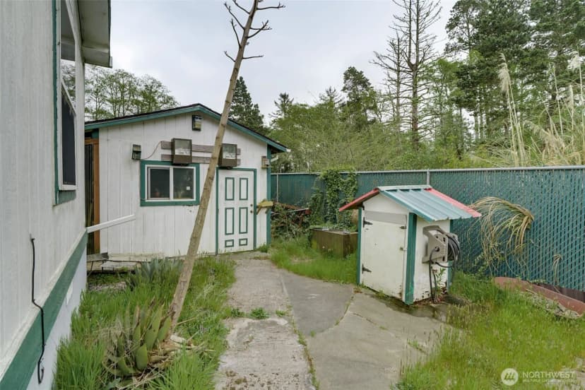 Property photo for 24502 V Lane, Ocean Park photo 10