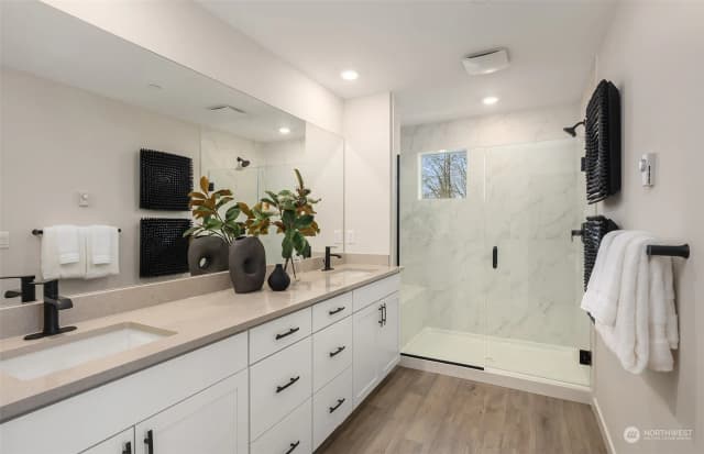 Property photo for 14338 Ne 1st Avenue Ne #a, Duvall photo 4