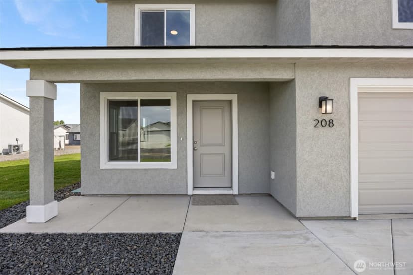 Property photo for 208 Rattray Drive, Mattawa photo 10