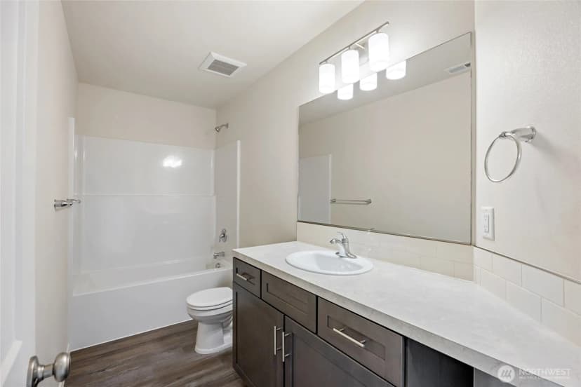 Property photo for 208 Rattray Drive, Mattawa photo 31