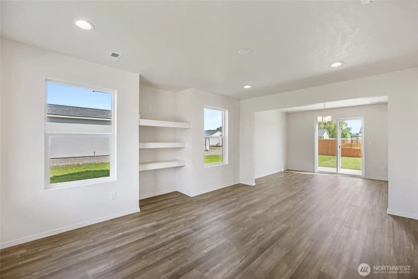 Property photo for 208 Rattray Drive, Mattawa photo 13