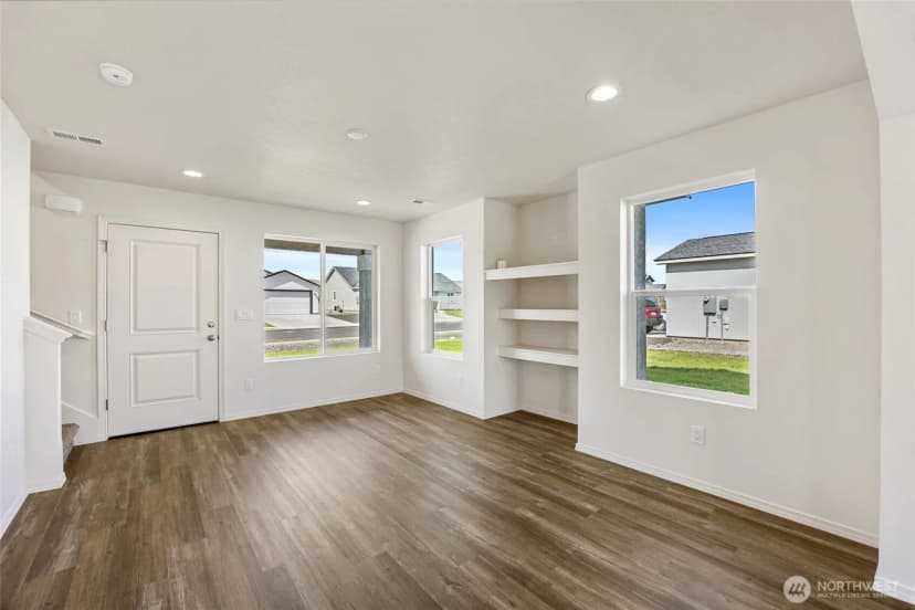 Property photo for 208 Rattray Drive, Mattawa photo 15